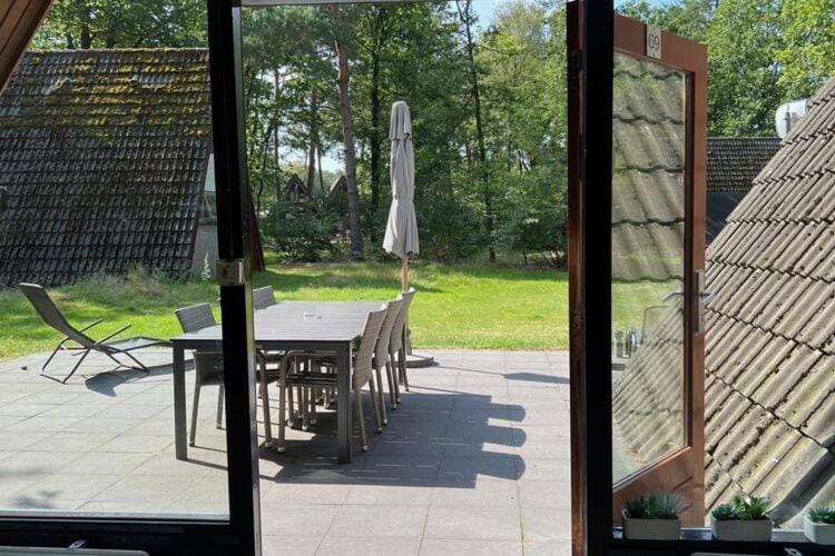 Lovely Holiday Home In Limburg Amid Lush Forest Stramproy Buitenkant foto