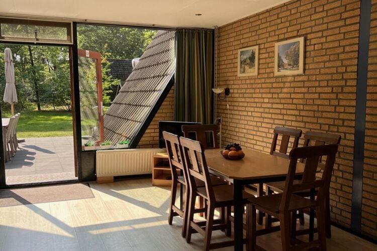 Lovely Holiday Home In Limburg Amid Lush Forest Stramproy Buitenkant foto